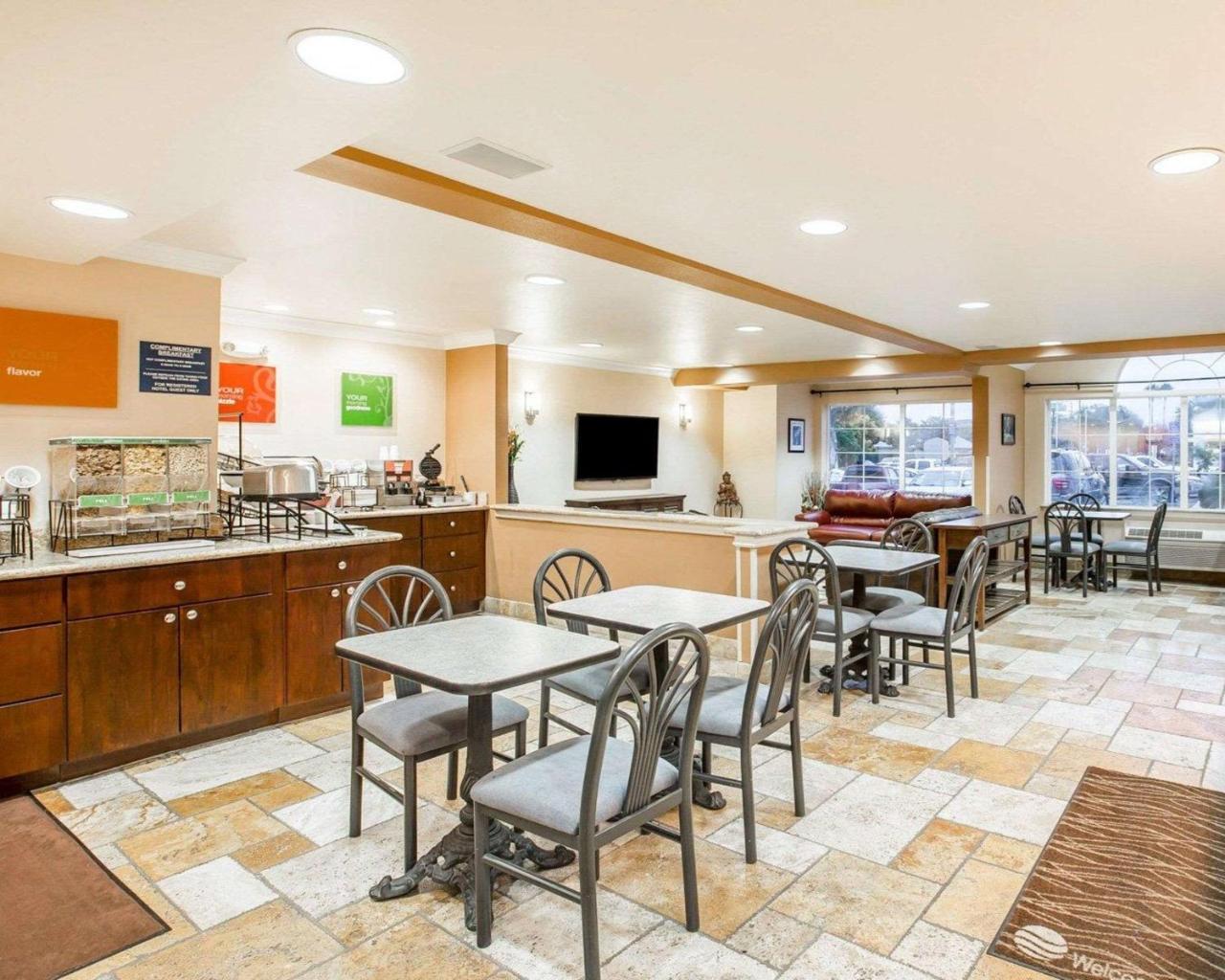 Comfort Inn&Suites Salinas Exterior foto